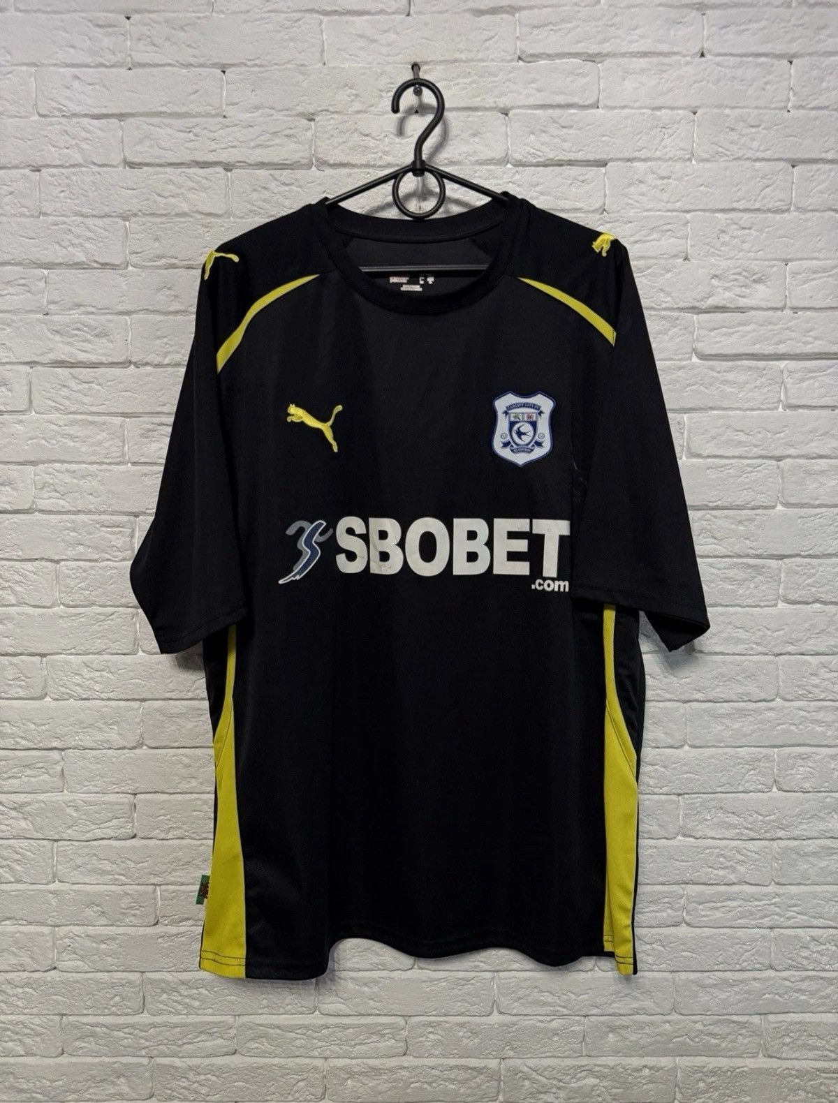 Puma Puma Cardiff City 10/11 Away Jersey Football Shirt Sz XL Size US XL / EU 56 / 4 - 1 Thumbnail