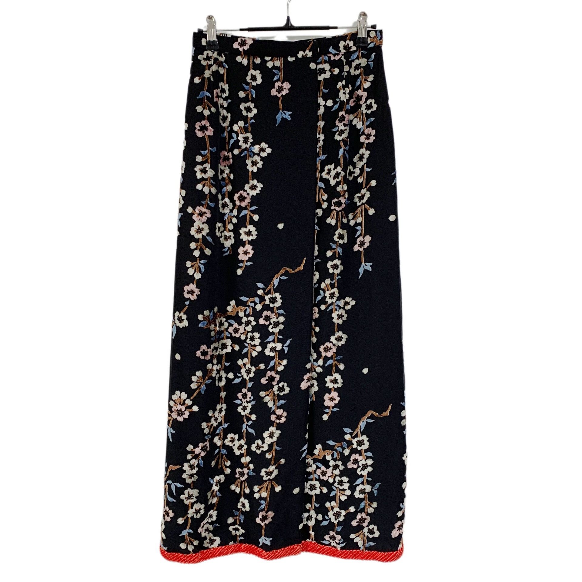 KEITAMARUYAMA Embroidered Floral Velvet Midi Skirt Size 28" / US 6 / IT 42 - 1 Thumbnail