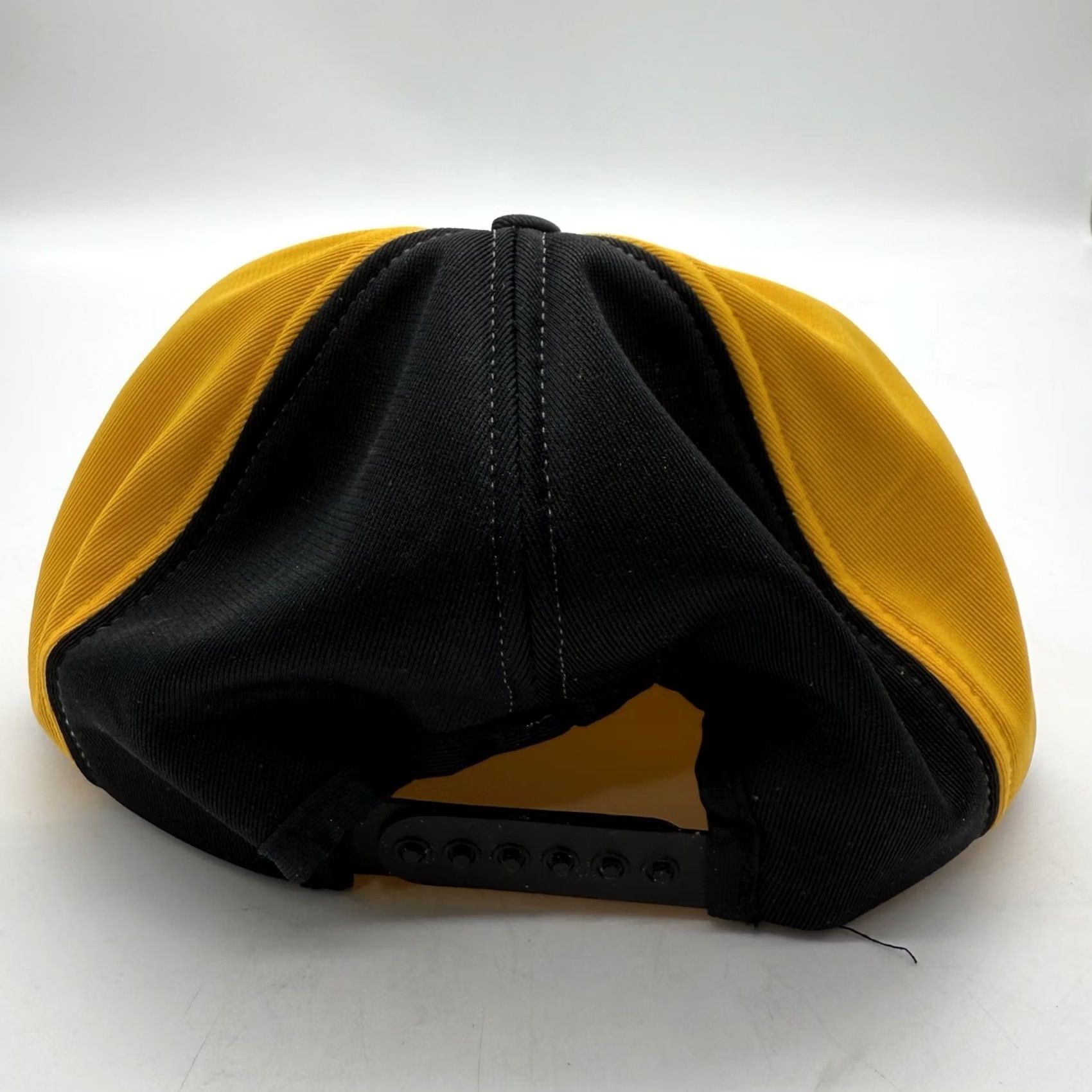 Vintage Vintage 80’s Trucker Hat SnapBack Yellow Jacket Specialist Exterminator Bees Size US M / EU 48-50 / 2 - 2 Thumbnail