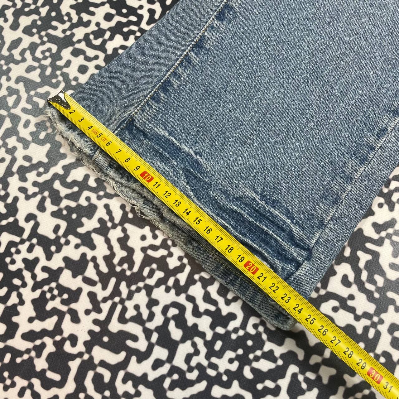 Levi's Vintage Clothing Vintage Y2K Levis 504 Flared Denim Jeans Retro 90s Style Size 30" / US 8 / IT 44 - 19 Thumbnail