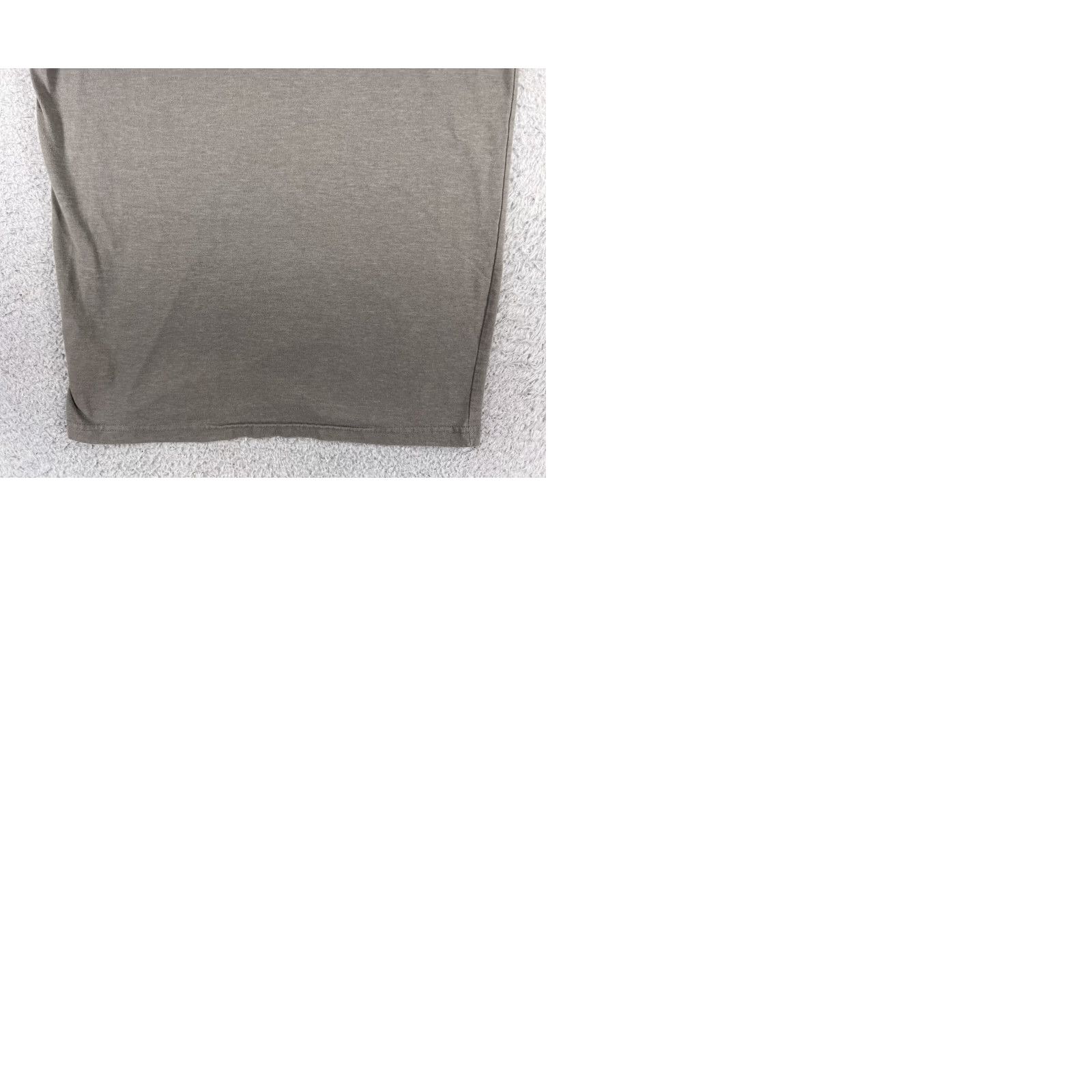 Patagonia Patagonia Shirt Men Small Gray Fitz Roy Print Short Sleeve Cotton Blend Crew Nec Size US S / EU 44-46 / 1 - 10 Thumbnail