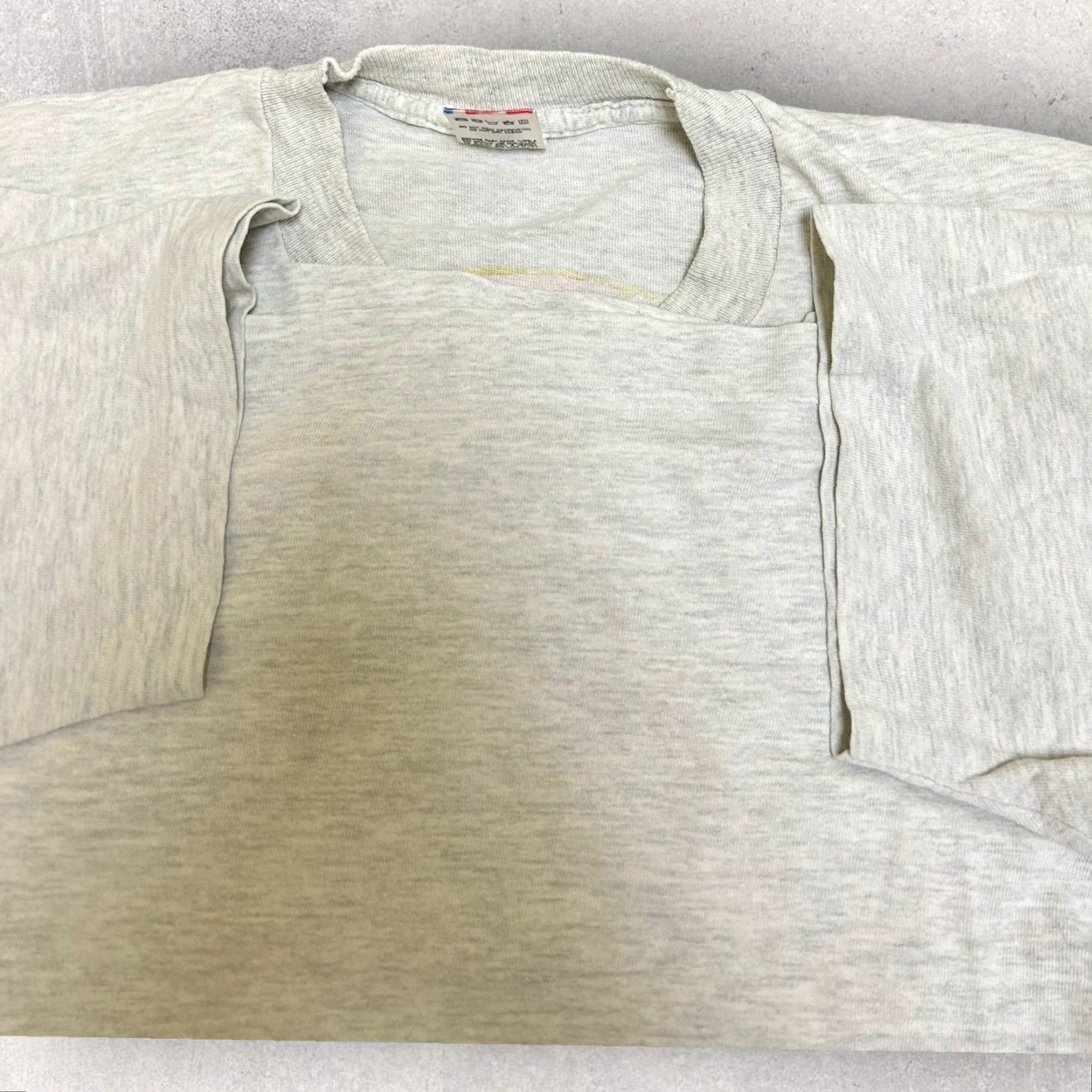 Fruit Of The Loom VINTAGE Scuba Diving Club Single Stitch T Shirt Gray Small Mens S Cotton Graphic Tee 1990s Size US S / EU 44-46 / 1 - 4 Thumbnail