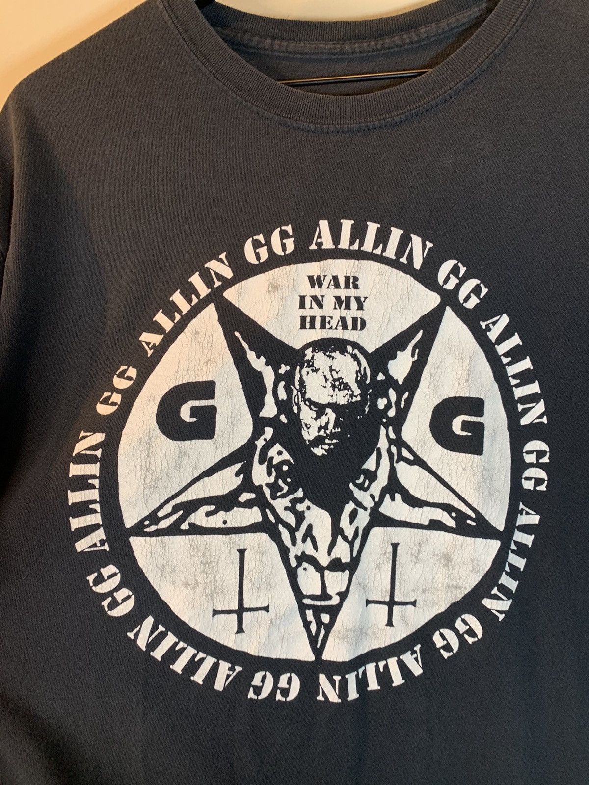 Band Tees × Vintage RARE Vintage 90s GG Allin War In My Head Im Your Enemy Shirt Size US XL / EU 56 / 4 - 3 Thumbnail