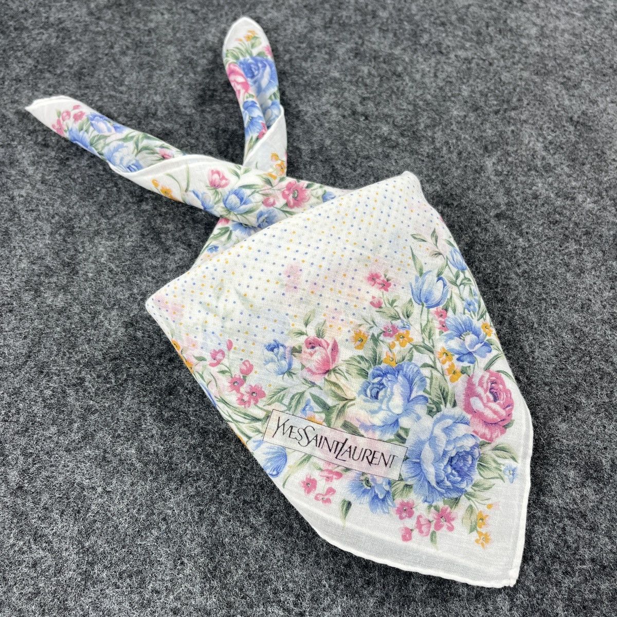 Vintage × Yves Saint Laurent Yves Saint Laurent Handkerchiefs / Neckerchief B169 Size ONE SIZE - 3 Thumbnail