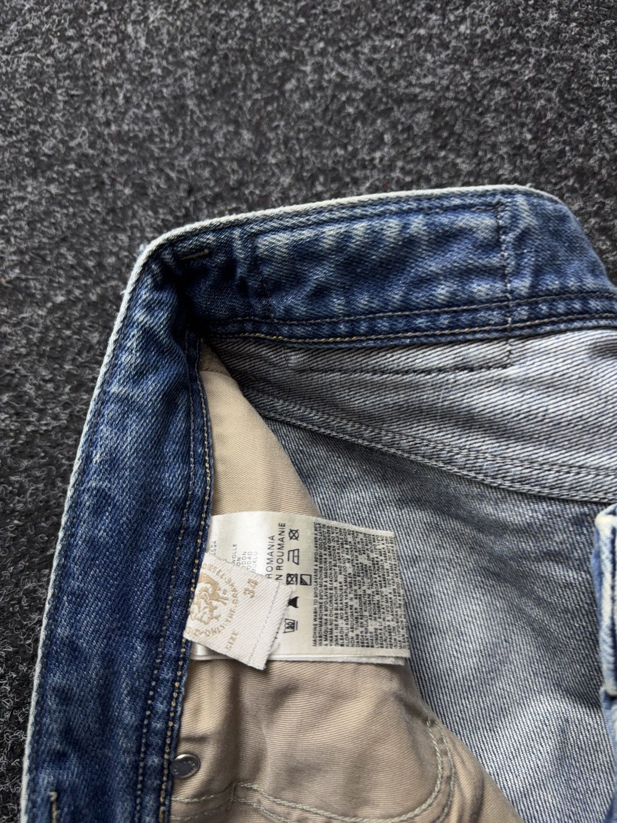 Diesel Luxury 00s Y2K Dirty Diesel Larkee Straight Leg Faded Jeans Size US 34 / EU 50 - 13 Thumbnail