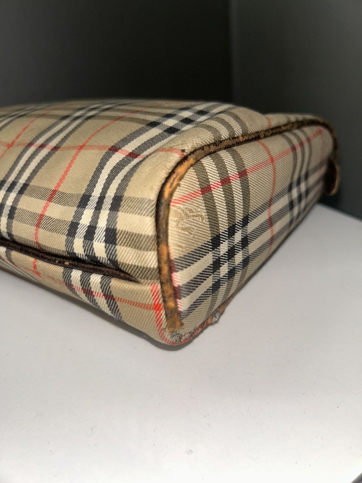 Burberry Vintage Burberry Nova Check Canvas Clutch Bag Size ONE SIZE - 10 Thumbnail