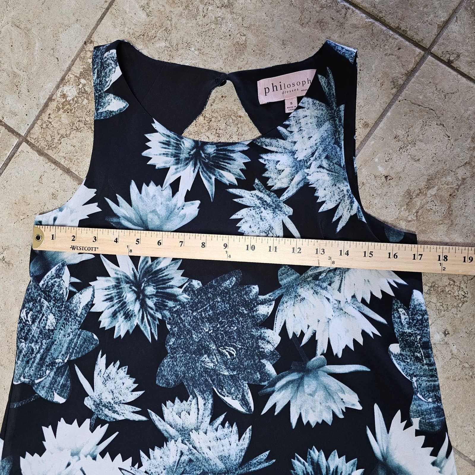 Alberta Ferretti Philosophy KeyHole Back Sleeveless Floral Shift Dress SZ S Size S / US 4 / IT 40 - 9 Thumbnail