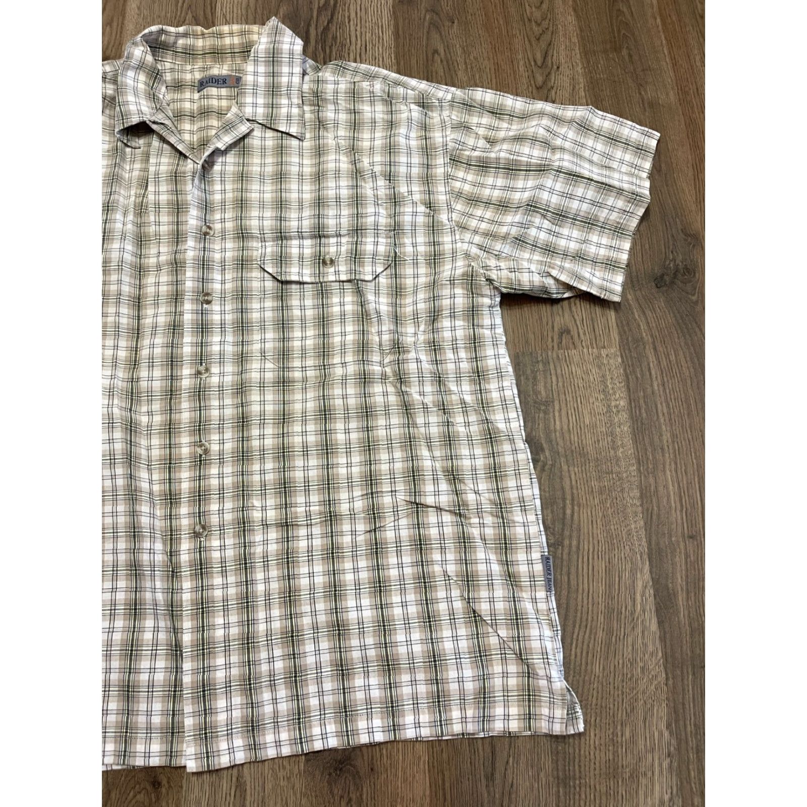 Vintage VINTAGE? Raider Shirt, Men's Size Medium? White Tan, Plaid, Button Up, Short Sleeve Size US M / EU 48-50 / 2 - 4 Thumbnail