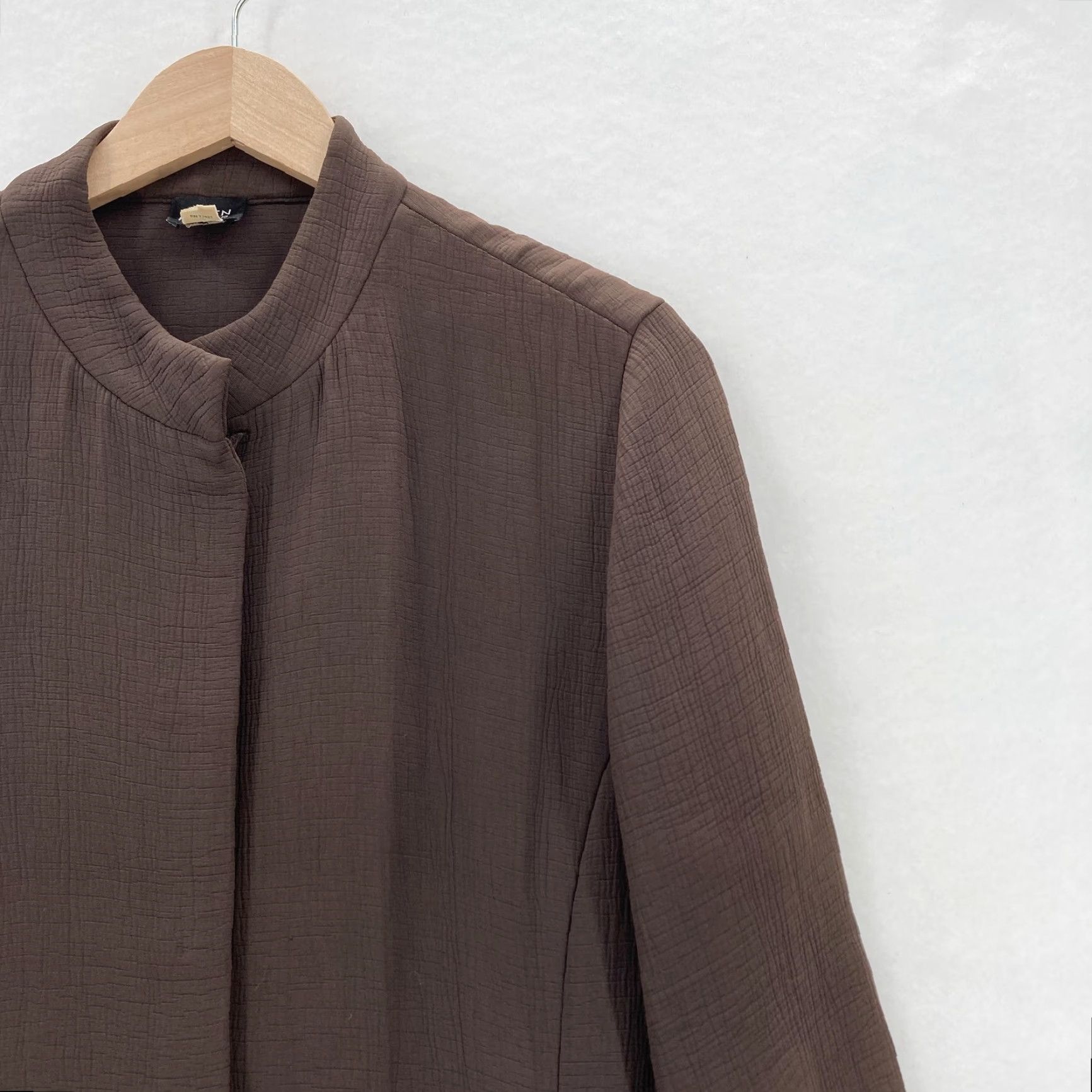 Eileen Fisher Eileen Fisher Jacket Small Brown Rayon Silk Blend Textured Button Up Blazer Womens Size S / US 4 / IT 40 - 2 Thumbnail