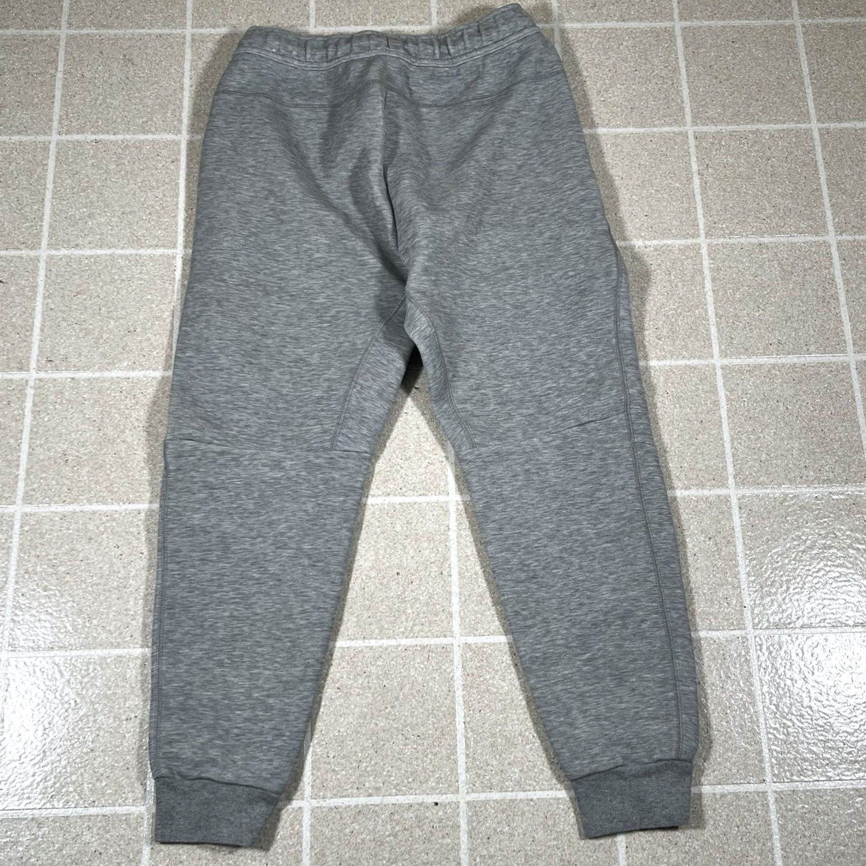 Nike Nike Sportswear Tech Fleece Joggers Sweatpants Gray Heather Men’s M Size US 31 - 3 Thumbnail