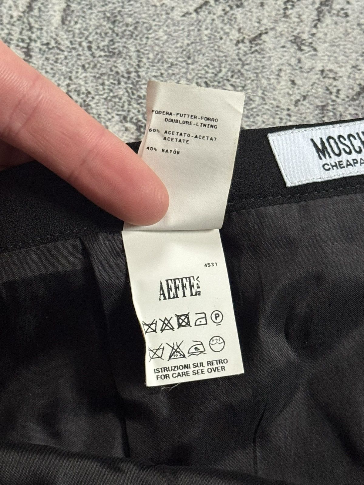 Moschino Moschino Cheap and chic USA6/I40/F36 mini skirt pencil Size 28" / US 6 / IT 42 - 6 Thumbnail