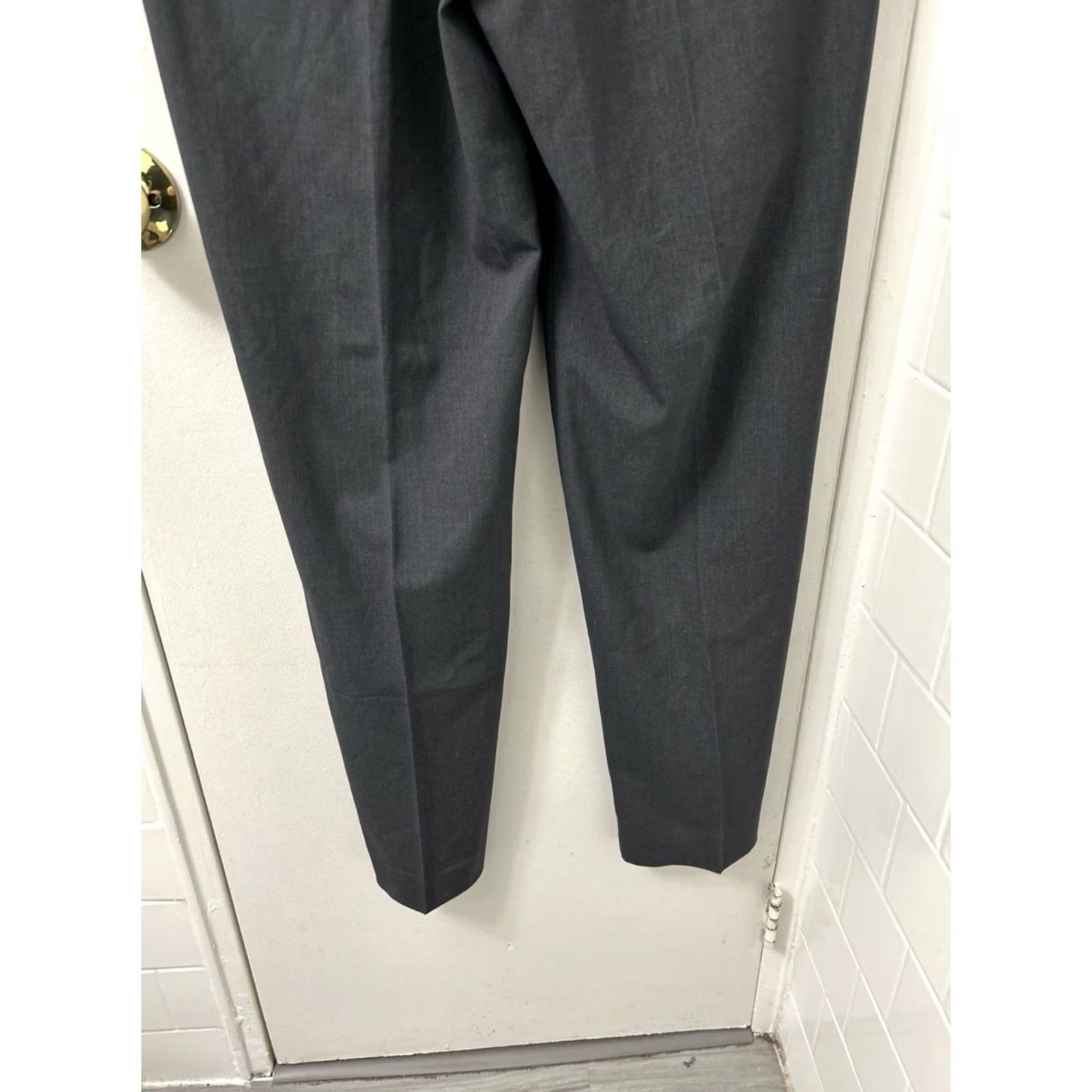 Nautica Nautica Dress Pants Mens 36x34 Gray Flat Front Slim? No, keep Classic fit with Waist 36 Inseam 34. Size US 36 / EU 52 - 3 Thumbnail