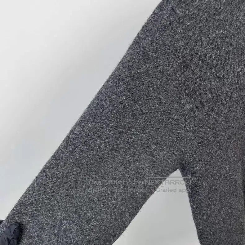 Balenciaga Balenciaga Knit V-Neck Sweater Size XS / US 0-2 / IT 36-38 - 4 Thumbnail
