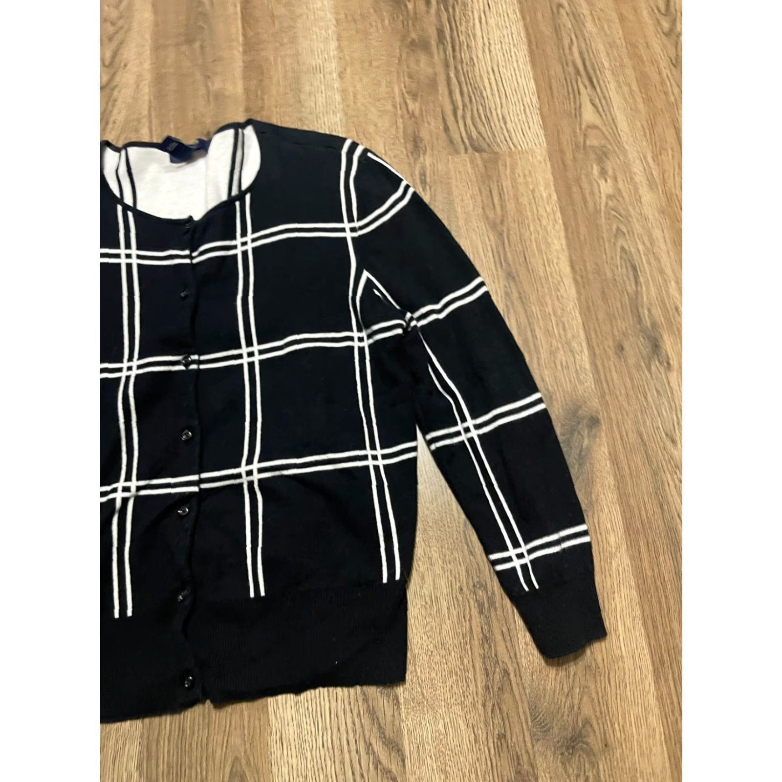 Chaps Chaps Shirt, Women's Size Medium, Button Up, Long Sleeve, Black White, Casual, Women, Regular Fit, Modern, Fall Spring Summer Size M / US 6-8 / IT 42-44 - 4 Thumbnail