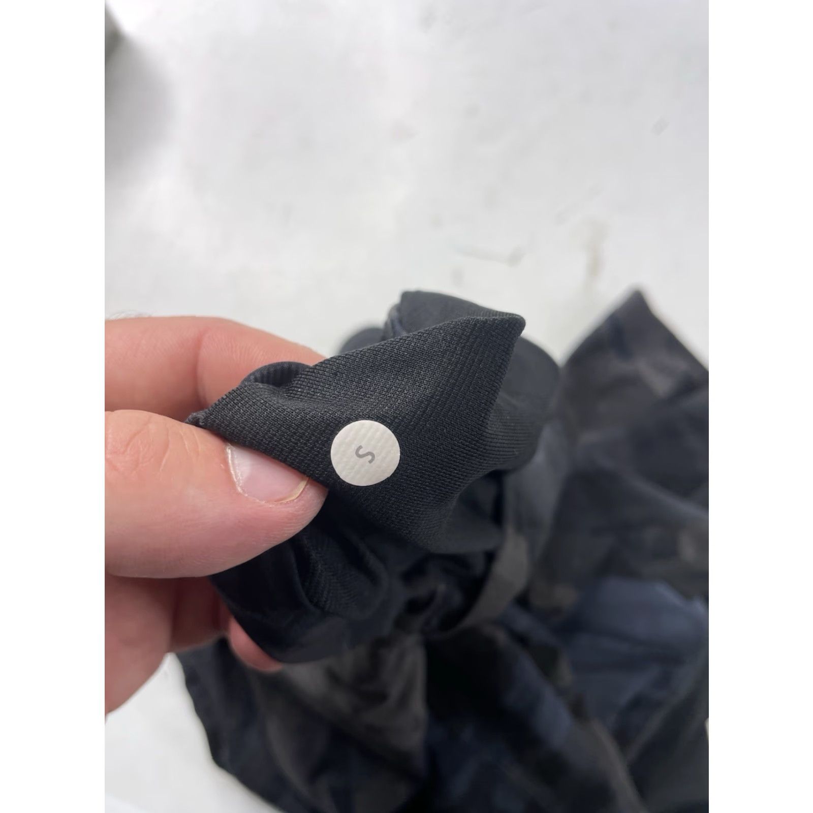 Lululemon Lululemon Shorts Men Small Black Gray Camouflage Athletic Logo Gym Performance Adjustable Waist Drawstring Pockets Activewear Regular Fit Size US 29 - 6 Thumbnail
