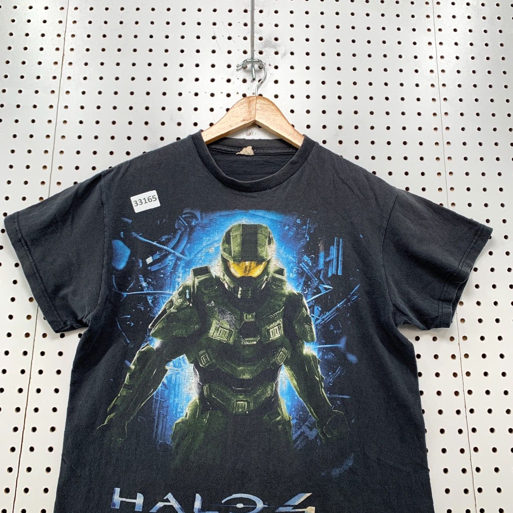 Halo Halo 4 Video Game Shirt Mens Small Black Distressed XBOX Short Sleeve 9.5x26 Size US S / EU 44-46 / 1 - 2 Thumbnail
