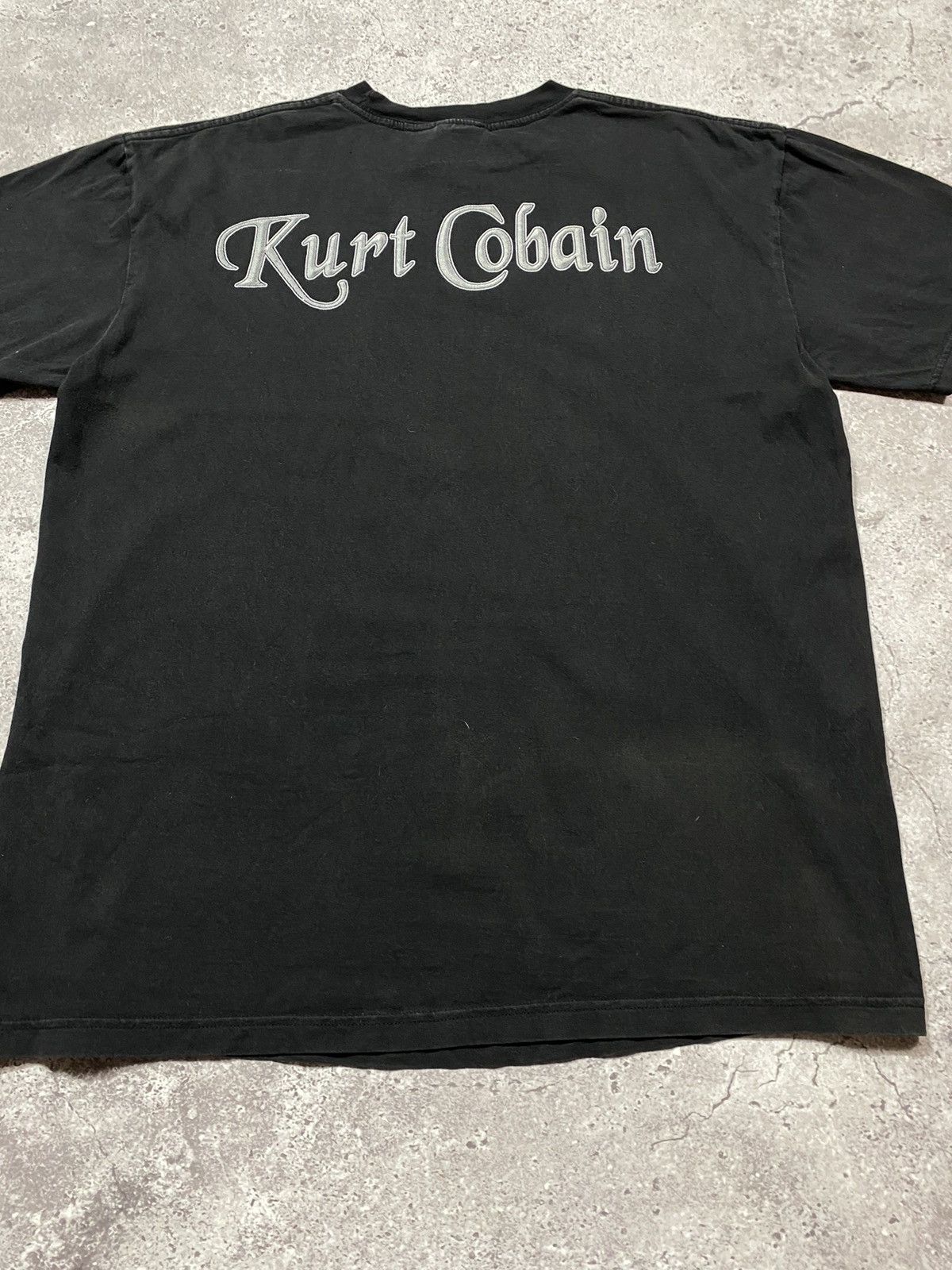 Band Tees Vintage 90-00’s Kurt Cobain 1967-1994 Metallica band Tshirt Size US XL / EU 56 / 4 - 9 Thumbnail