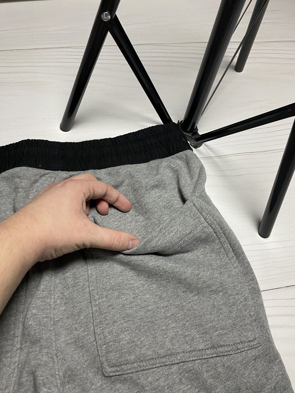 Essentials × FOG × Fear of God Essential Fear Of God FOG ankle zip sweatpants Size US 30 / EU 46 - 12 Thumbnail