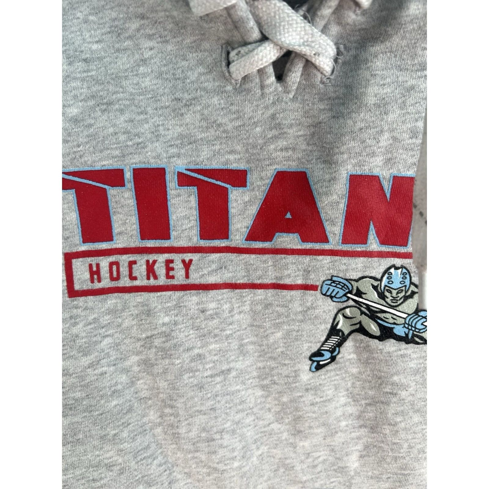 Vintage SPORT-TEK Titans Hockey Pullover Hooded Sweatshirt Men’s M Gray Sweatshirt Logo Sports Men Size US M / EU 48-50 / 2 - 3 Thumbnail