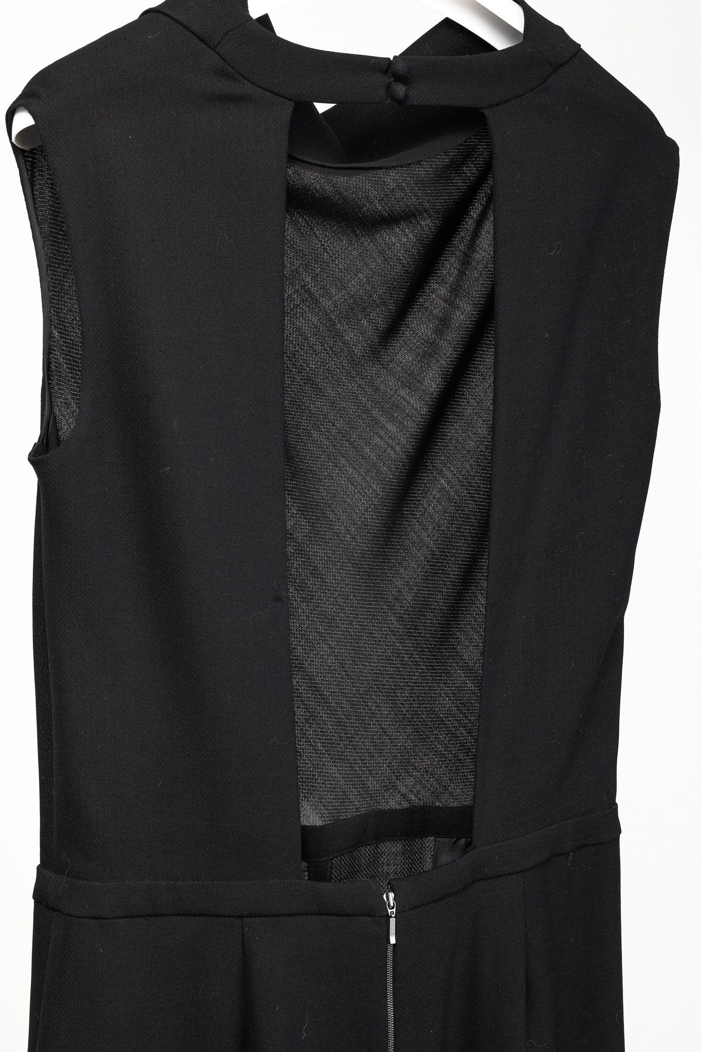 Maison Margiela Maison Margiela Wool Crepe Cowl-Neck Cut-Out-Back Jump Size 32" / US 10 / IT 46 - 6 Thumbnail