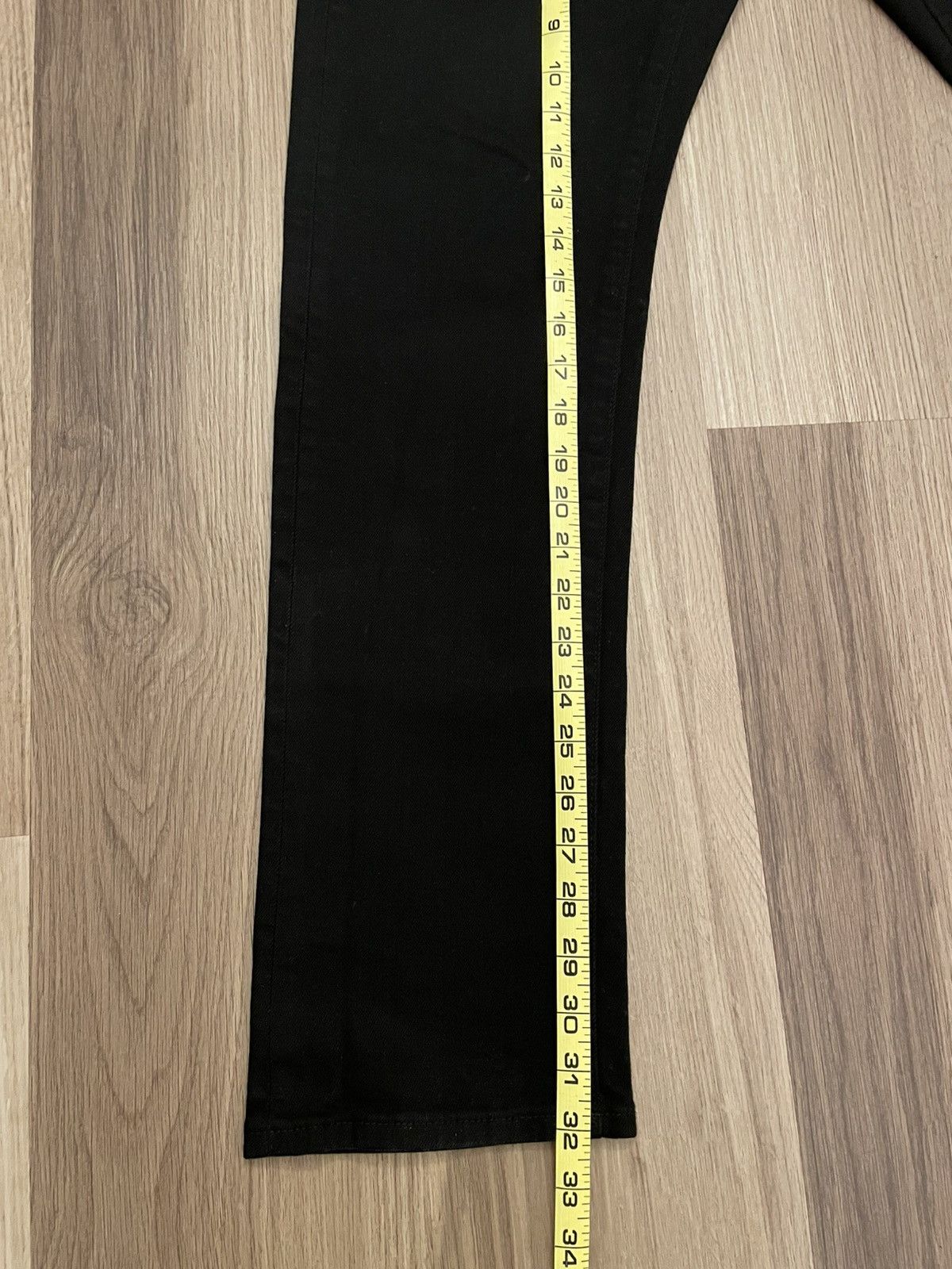 Uniqlo Uniqlo Slim Black Jeans Size US 33 - 4 Thumbnail