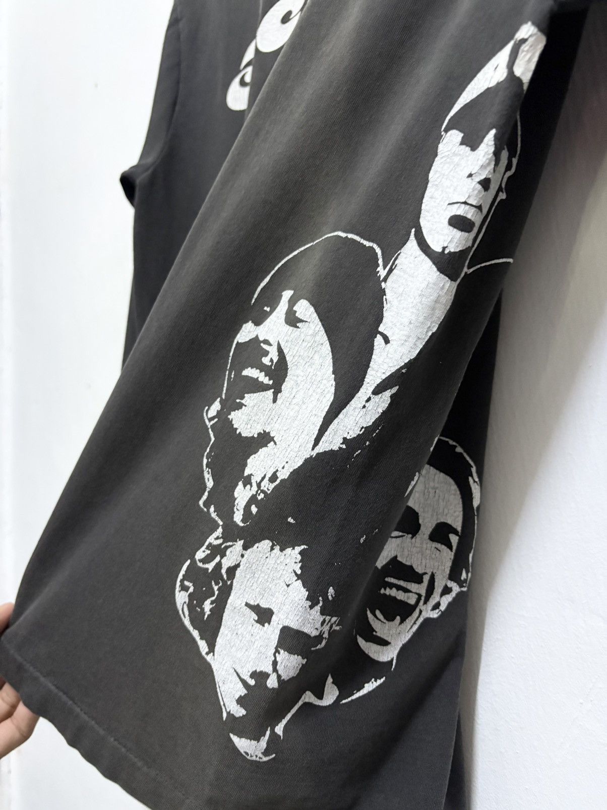 Vintage 2000’s Incubus Rock Band - Faded Distress Mode L/S T-Shirt Size US S / EU 44-46 / 1 - 7 Thumbnail