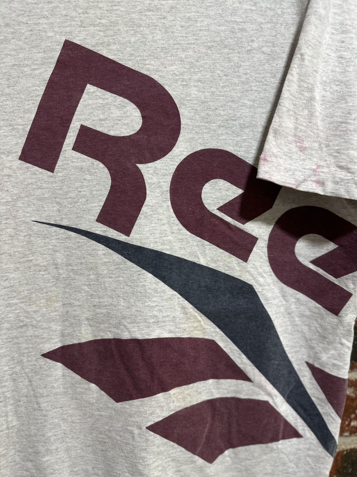 Reebok × Vintage Vintage 90s Reebok Sportswear Faded Tee Size US L / EU 52-54 / 3 - 2 Thumbnail