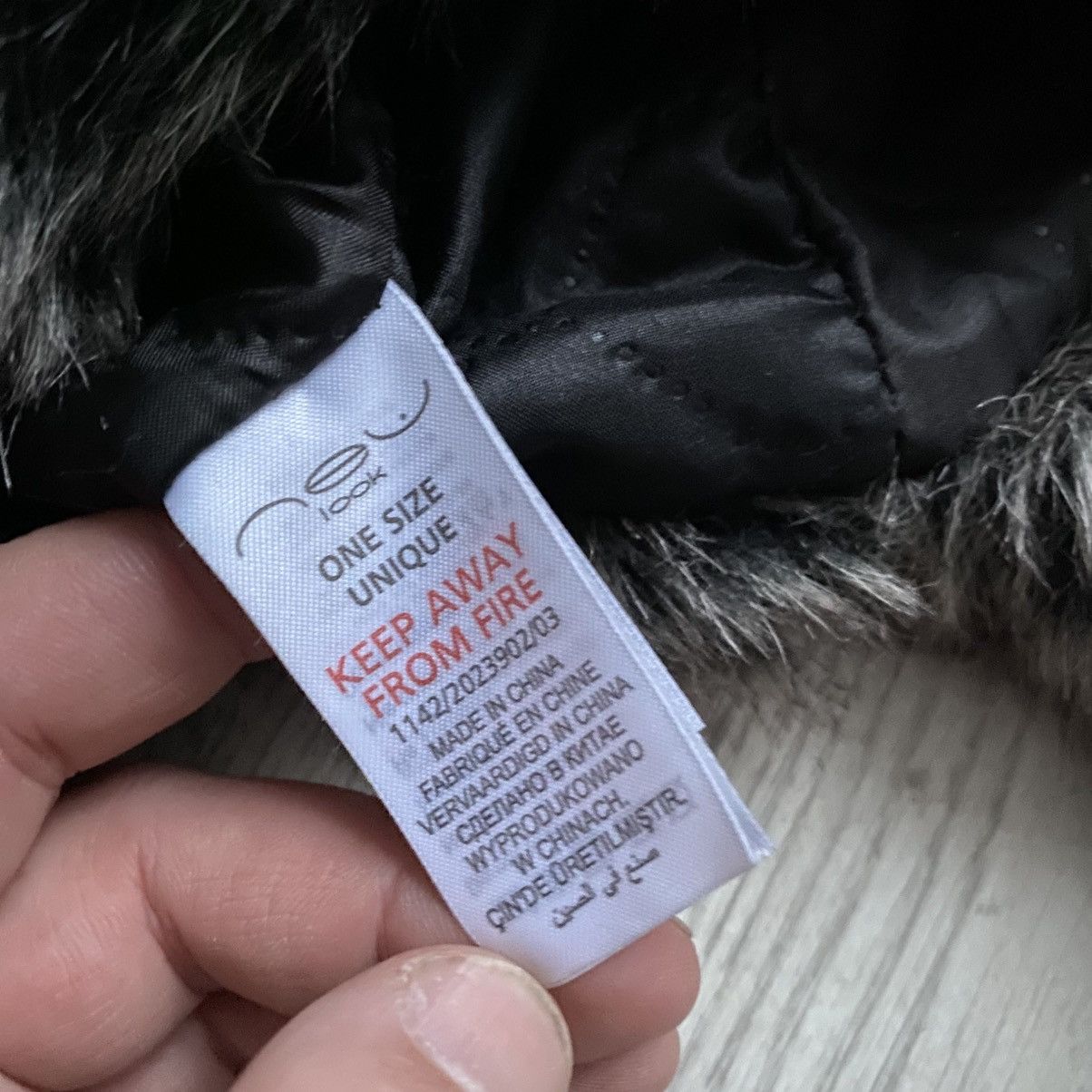 Japanese Brand Vintage Y2K 2000s Faux Fur Trapper Ushanka Winter Hat Size ONE SIZE - 5 Thumbnail