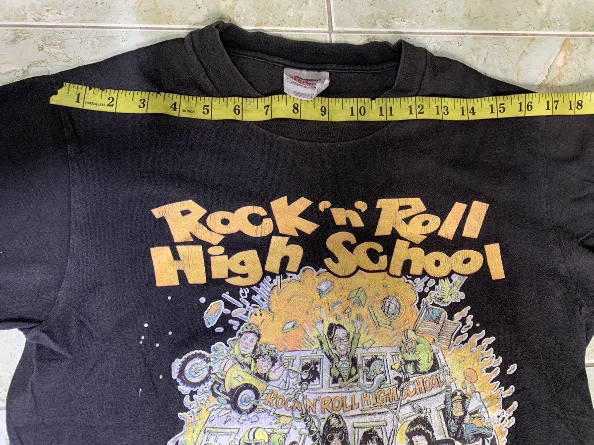 Vintage Vintage ROCK N ROLL HIGH SCHOOL T-shirt Movie Size US S / EU 44-46 / 1 - 10 Thumbnail