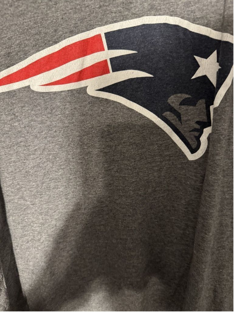 The Unbranded Brand New England Patriots T-Shirt Men XL Gray NFL Football Size US XL / EU 56 / 4 - 4 Thumbnail