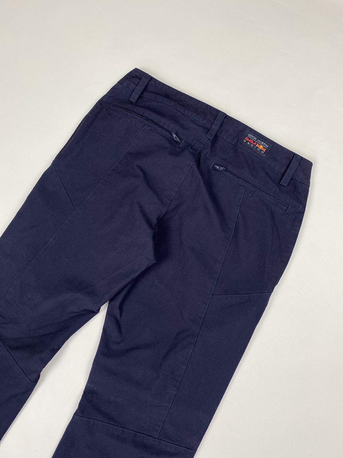 Puma × Red Bull Puma Aston Martin Red Bull Racing men’s cargo pants trousers Size US 30 / EU 46 - 19 Thumbnail
