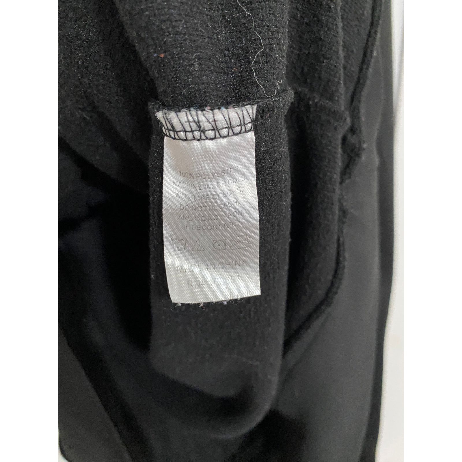 NCAA St. Cloud State University Huskies Black Hoodie Size Large Size US L / EU 52-54 / 3 - 5 Thumbnail