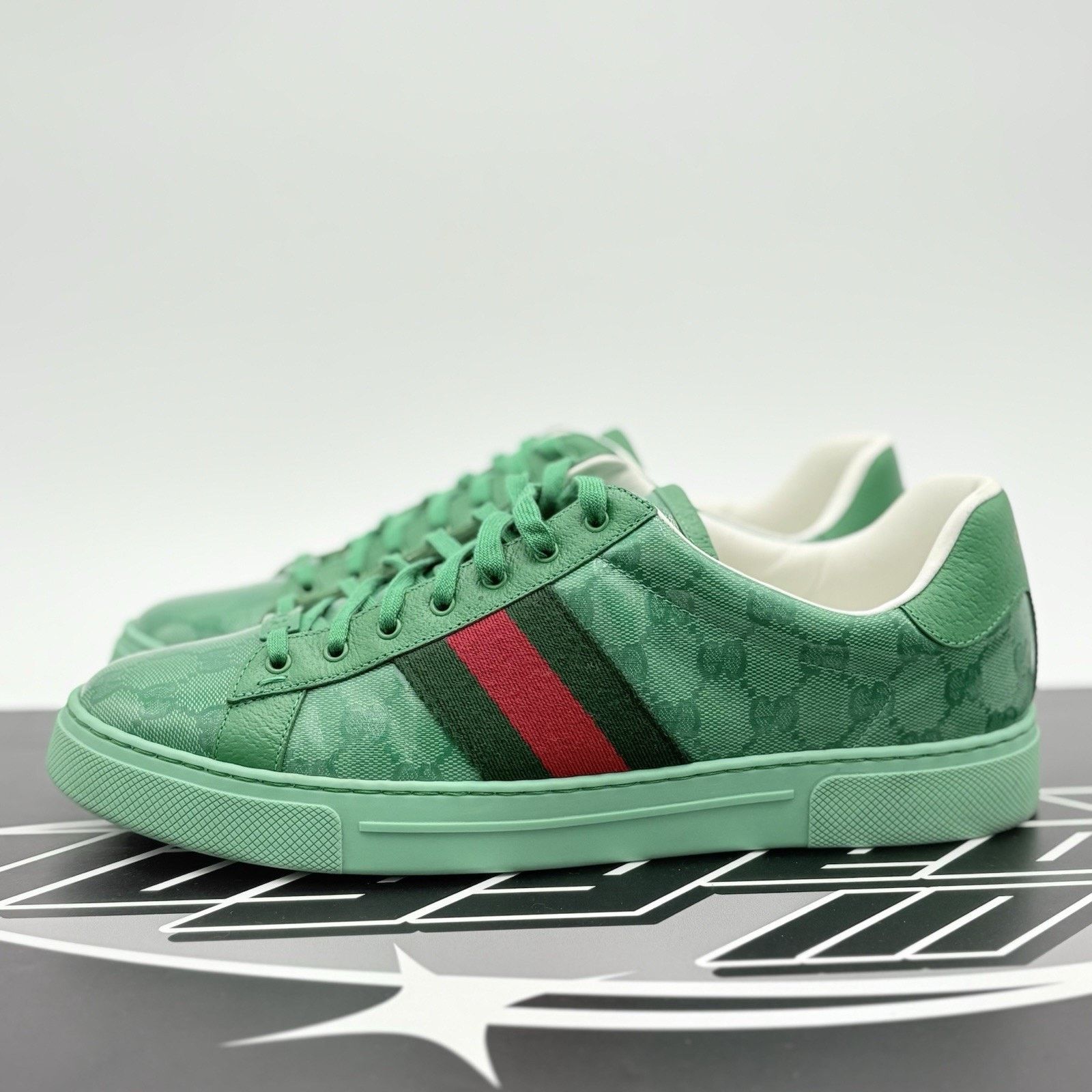 Gucci Gucci Ace GG Crystal Canvas ' Green ' | SUPER CLEAN! Size US 11 / EU 44 - 1 Thumbnail