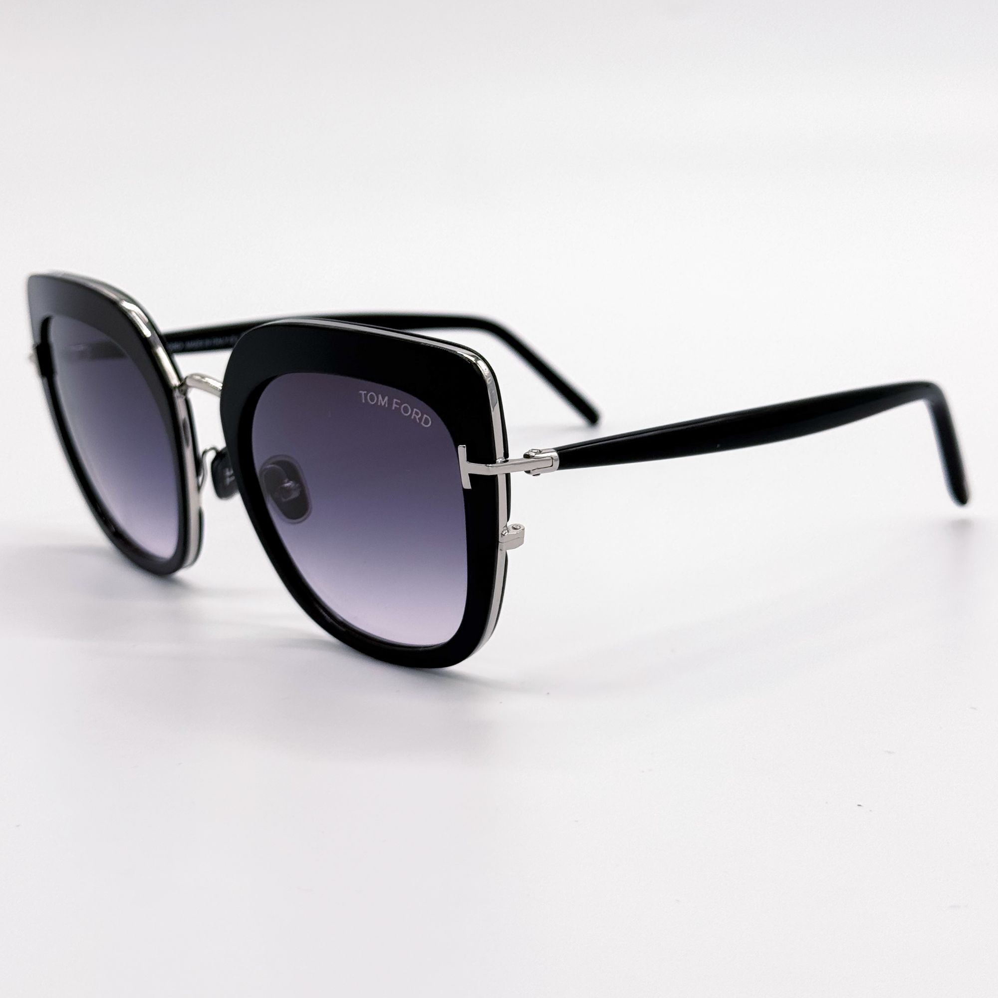 Tom Ford NEW TOM FORD VIRGINIA TF945 05B SUNGLASSES BLACK/GRAY WOMEN Size ONE SIZE - 8 Thumbnail