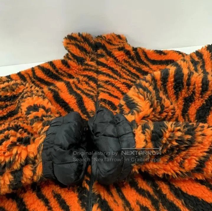 Balenciaga Balenciaga Tiger Print Zip-Up Jacket for Men. Size US L / EU 52-54 / 3 - 7 Thumbnail