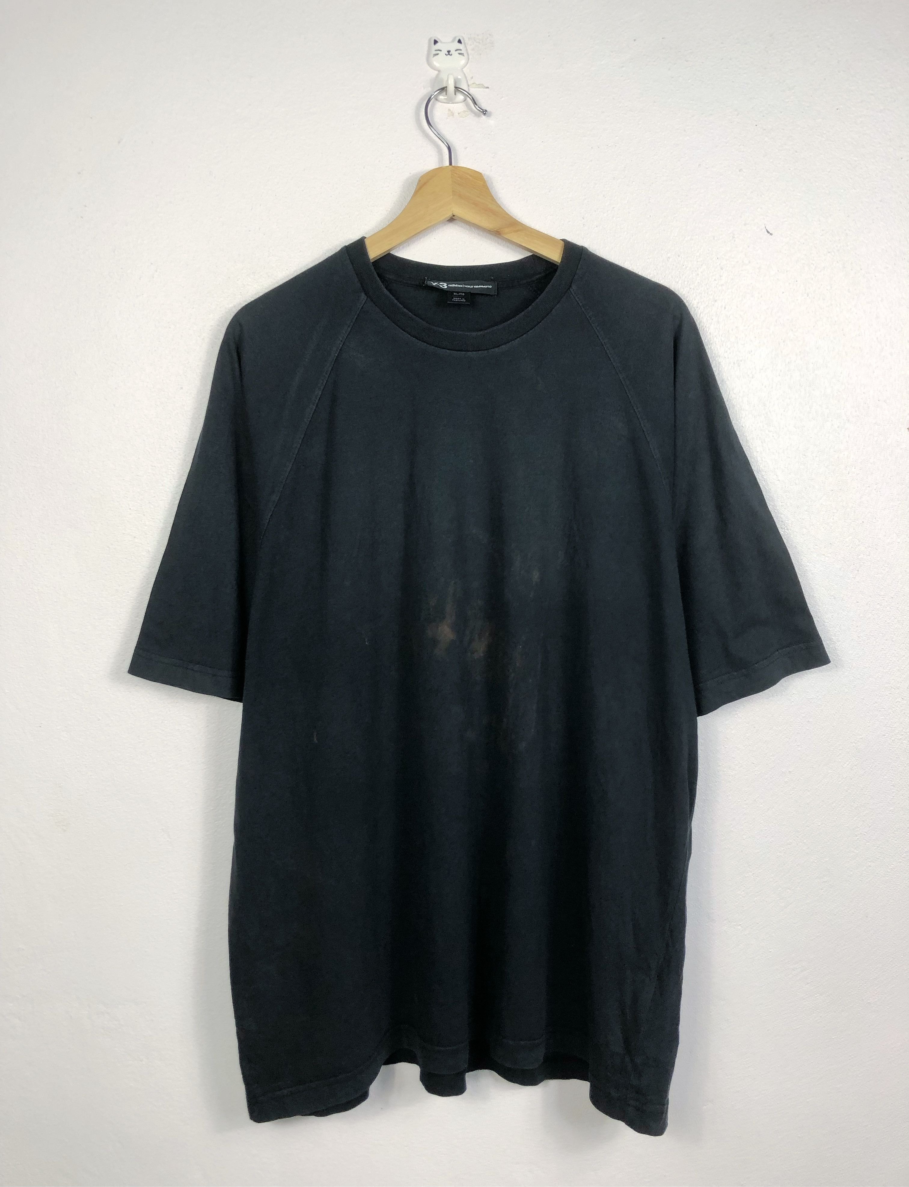 Y-3 Rare Yohji Yamamoto Y-3 X Adidas Big Logo Tee Size US XL / EU 56 / 4 - 2 Thumbnail