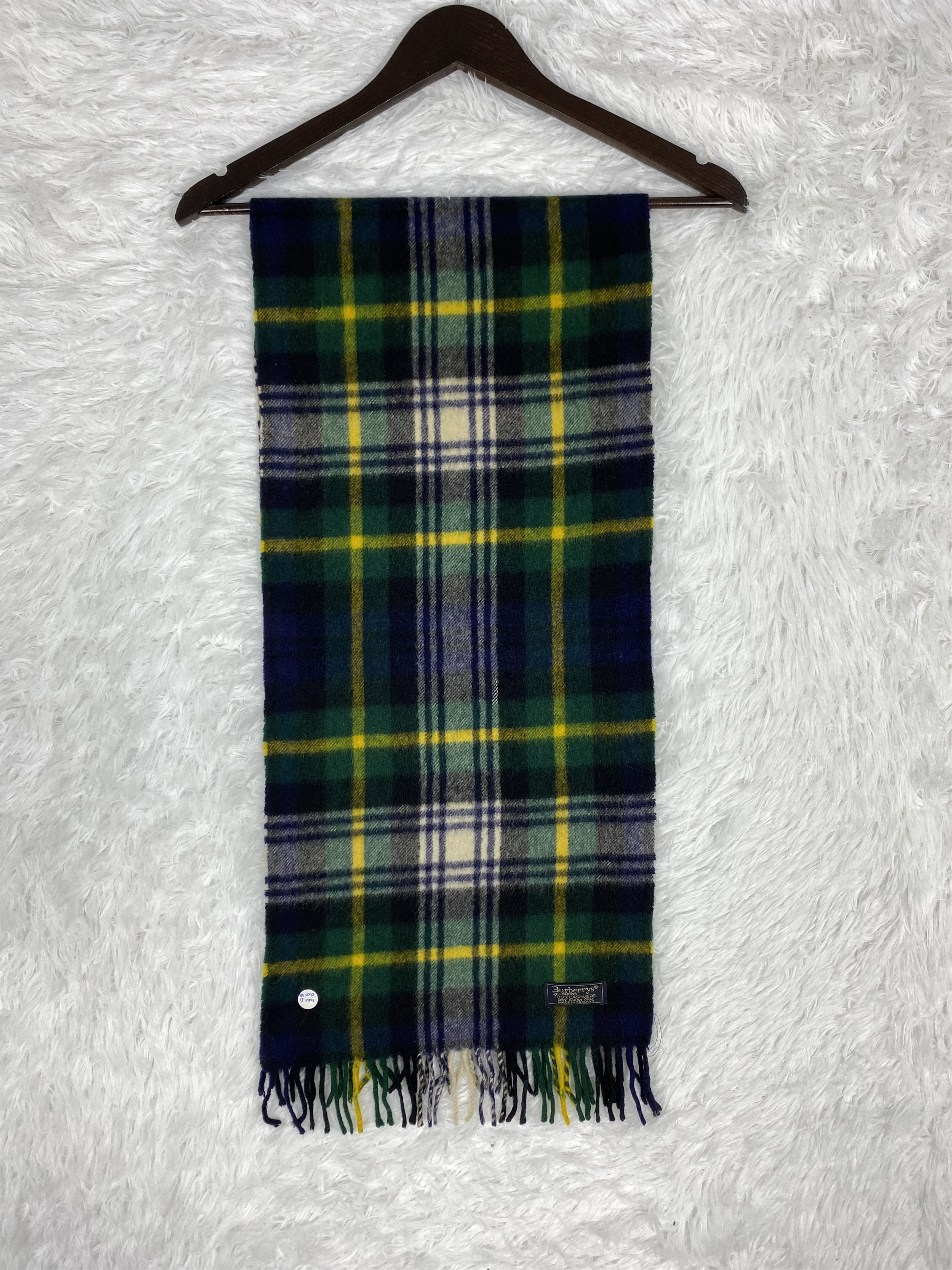 Burberry Vintage Burberry Scarf / Muffler Neckwear PM0042 Size ONE SIZE - 5 Thumbnail