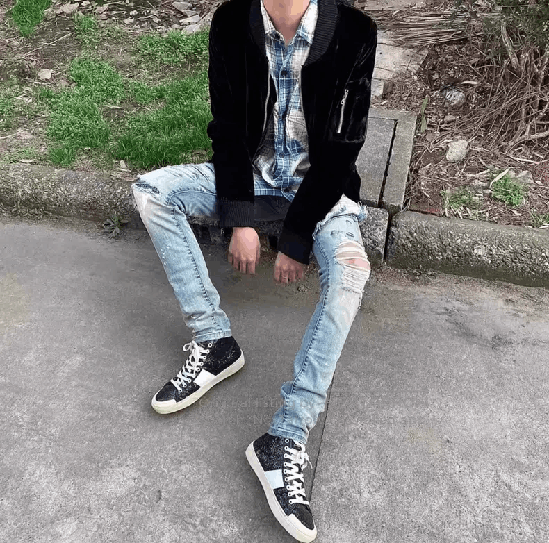 Saint Laurent Paris Saint Laurent Paris Black Scale Patch Cowhide High-Top Can Size US 9 / EU 42 - 9 Thumbnail