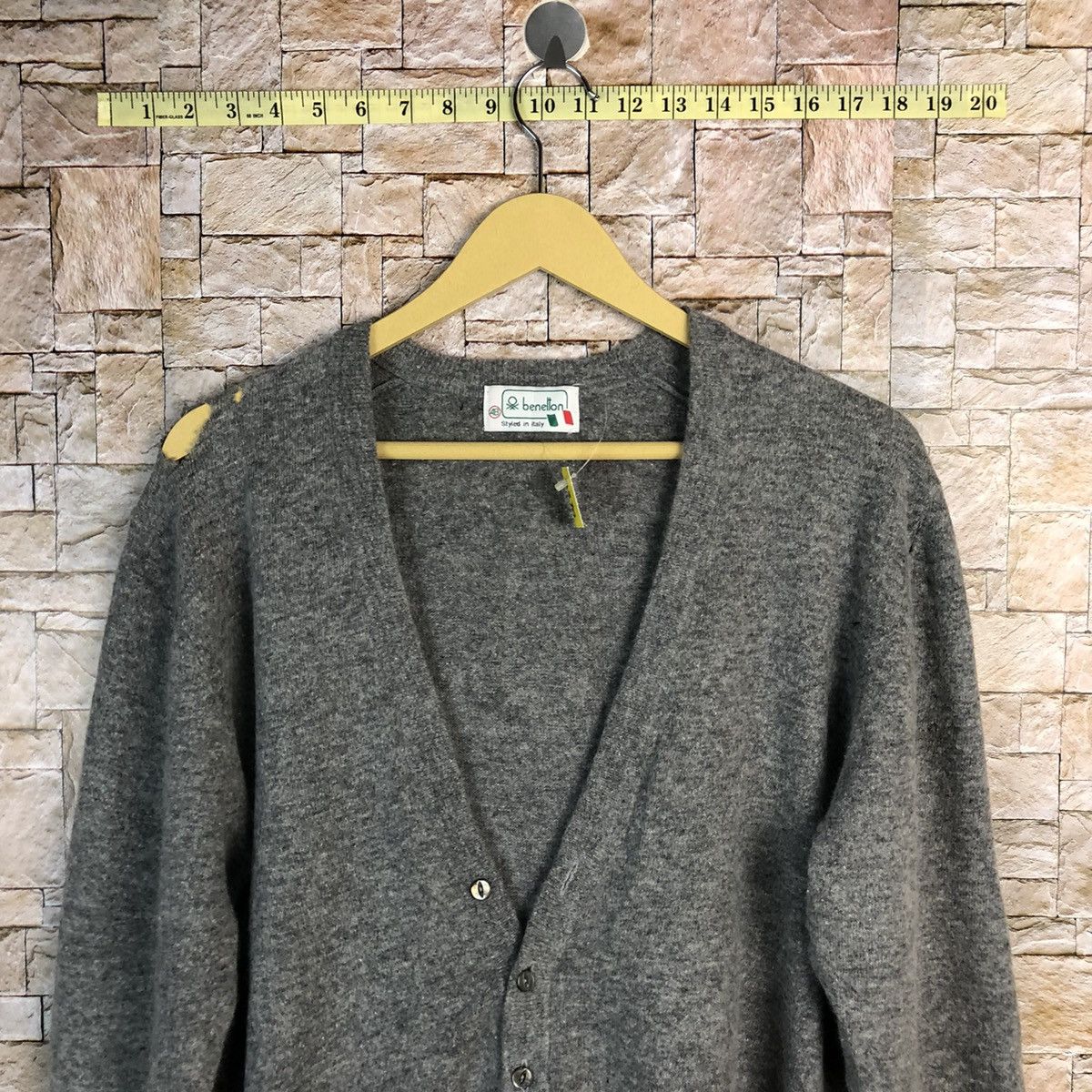Benetton Benetton Grey ripped distressed vintage Cardigan #A370 Size M / US 6-8 / IT 42-44 - 2 Thumbnail