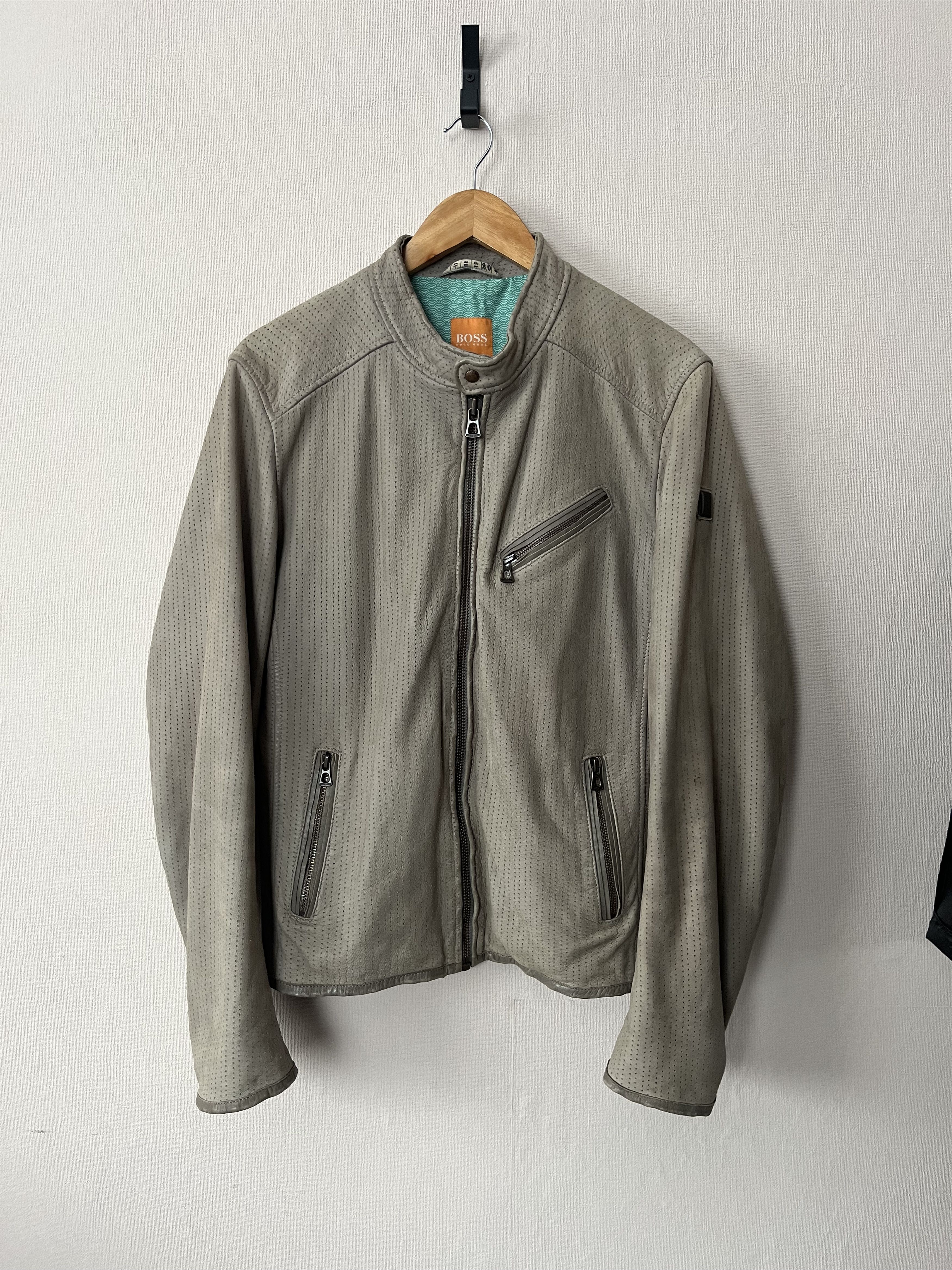 Hugo Boss HUGO BOSS Leather Jacket Beige Perforated Leather Julino S-M Size US S / EU 44-46 / 1 - 1 Thumbnail