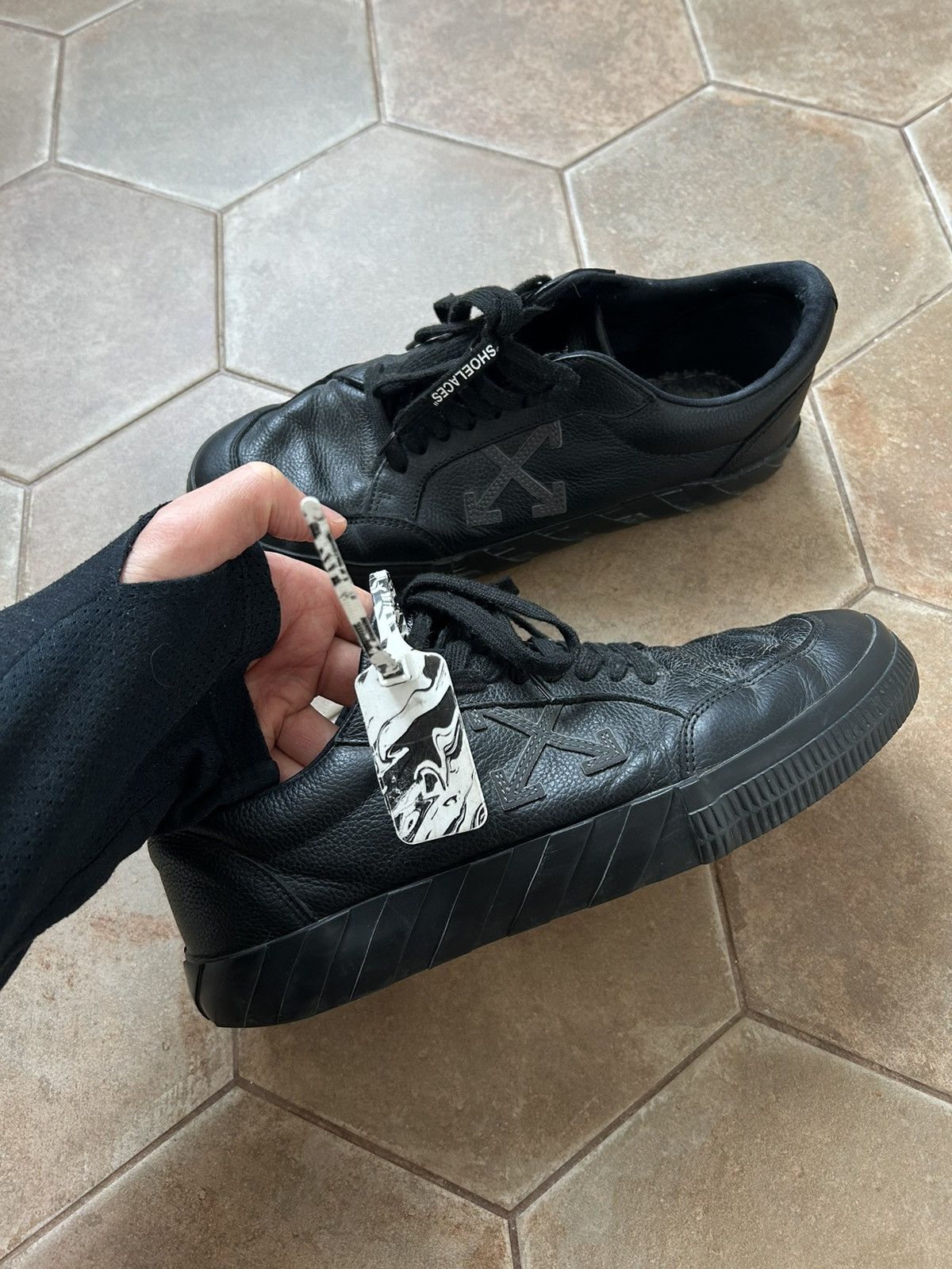 image of Off White Vulcanized Sole Sneakers in Black, Men's (Size 10)