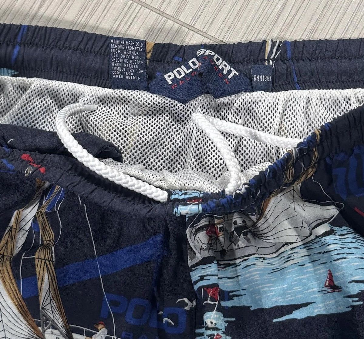Polo Ralph Lauren Vintage Polo Sport Ralph Lauren Sailing Swim Trunks (Size L) Size US 36 / EU 52 - 2 Thumbnail