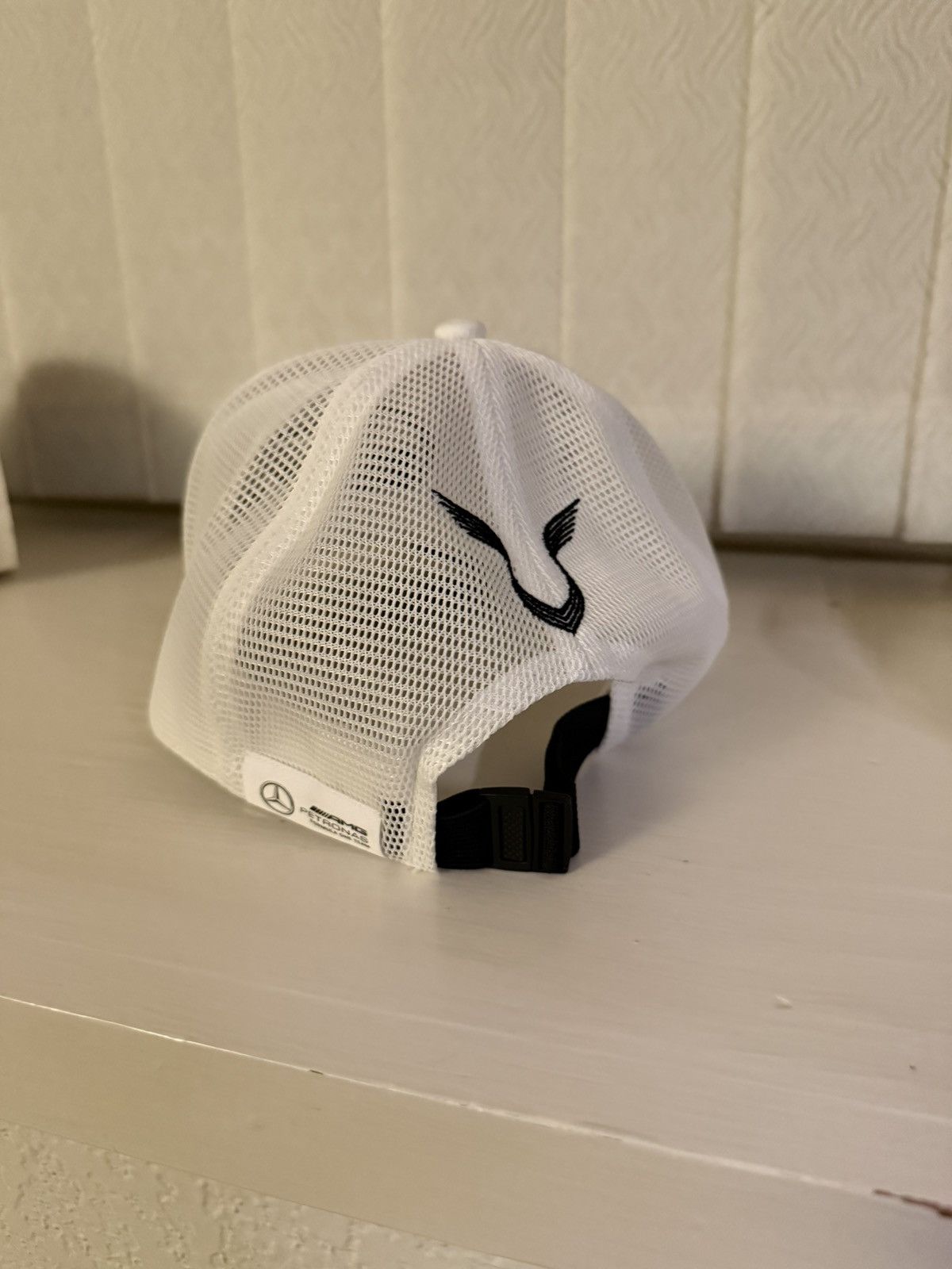 Formula 1 × Mercedes-Benz Lewis Hamilton - White AMG Petronas F1 Hat Size ONE SIZE - 2 Thumbnail