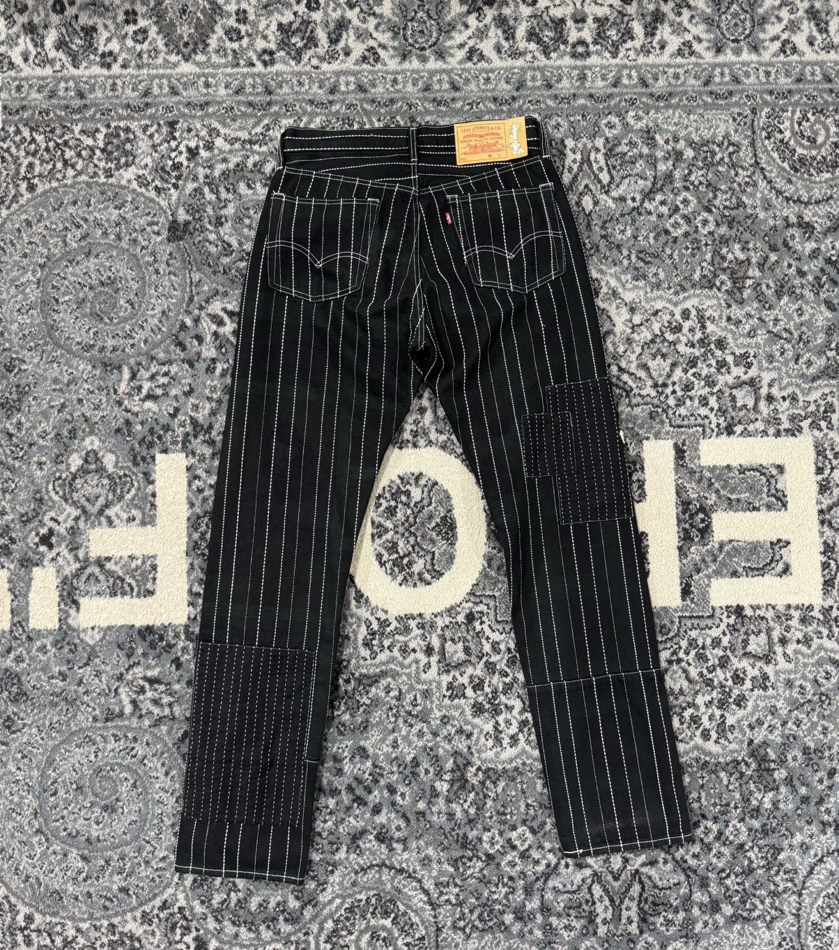 DENIM TEARS Denim Tears Levi’s 501 Peace Patchwork Pants Black Size US 34 / EU 50 - 3 Thumbnail