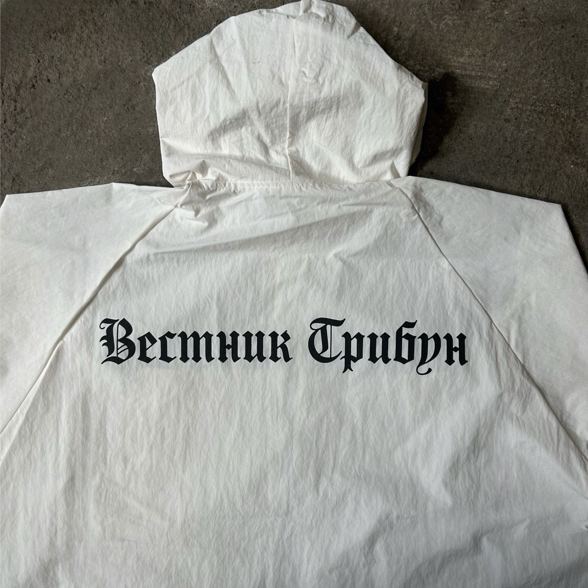 Yeezy YZY Gosha RC-01 White Raincoat Size US M / EU 48-50 / 2 - 3 Thumbnail