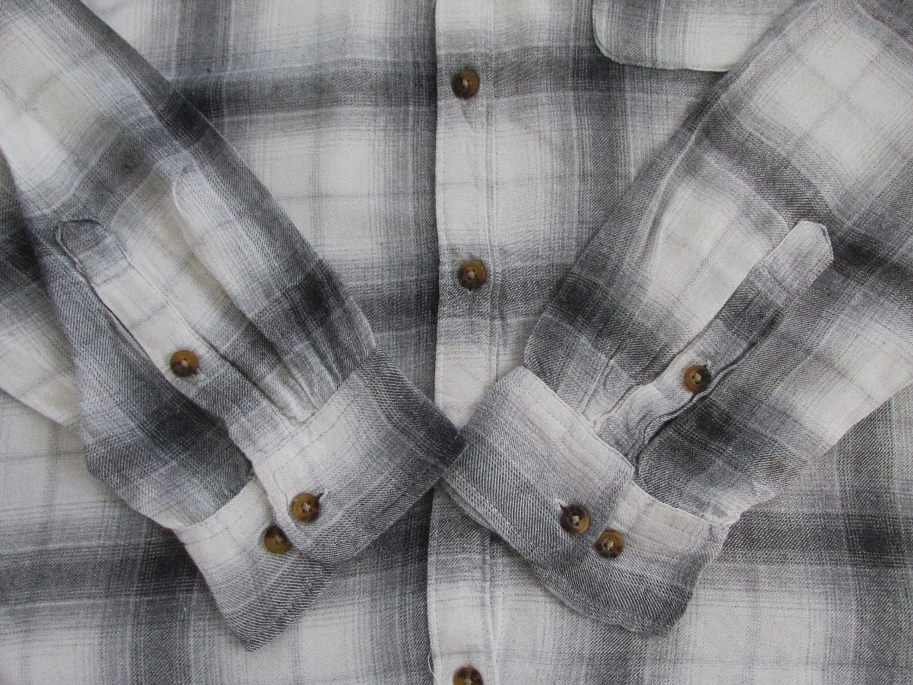 Abercrombie & Fitch Abercrombie & Fitch Women's Soft Shirt Size XL Size XL / US 12-14 / IT 48-50 - 3 Thumbnail
