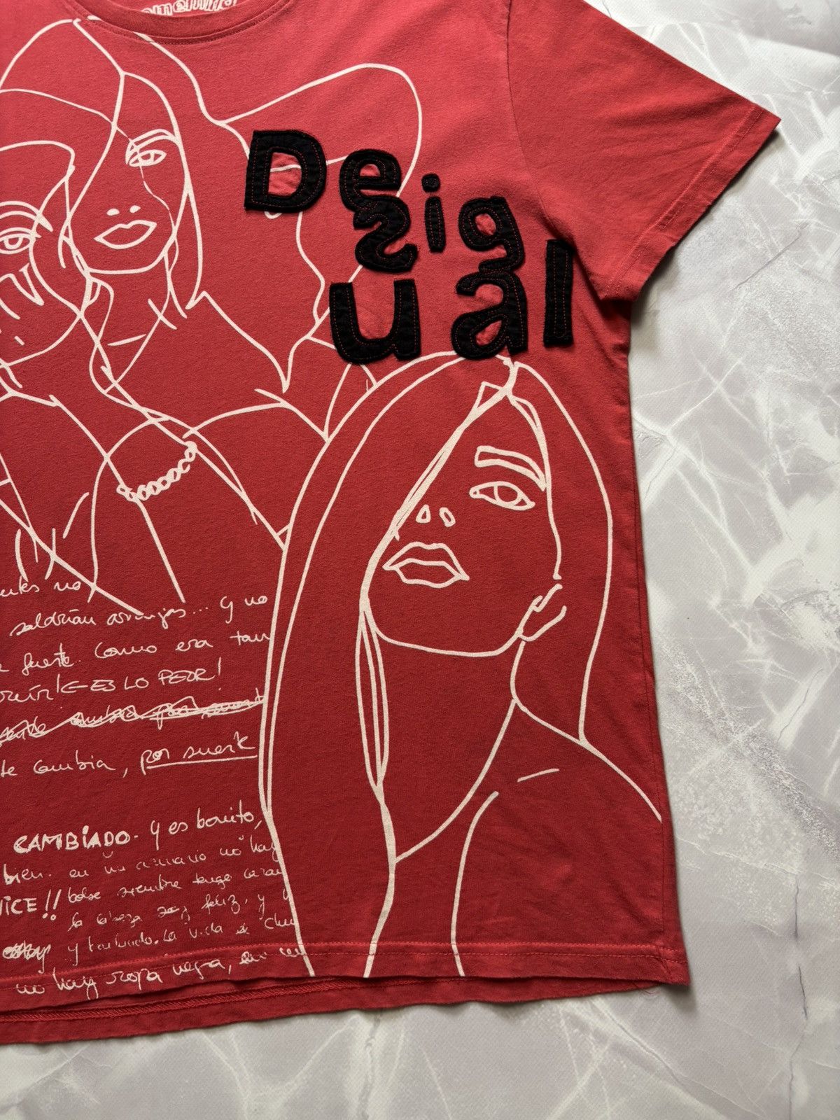 Desigual Desigual Faces Abstract Graphic T-Shirt Red Cotton Mens XL Size US XL / EU 56 / 4 - 4 Thumbnail