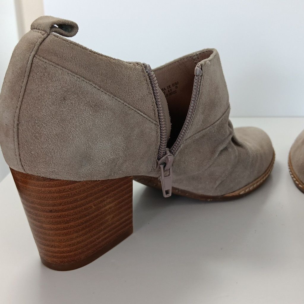 Hush Puppies Hush Puppies Tan Heel Shoes Womens Shoes Very Clean Size US 8 / IT 38 - 6 Thumbnail