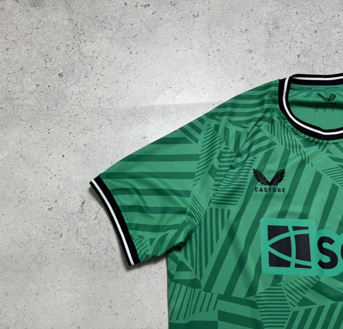 Castore Castore FC Newcastle United 2023/2024 Soccer Jersey Size US XXL / EU 58 / 5 - 3 Thumbnail