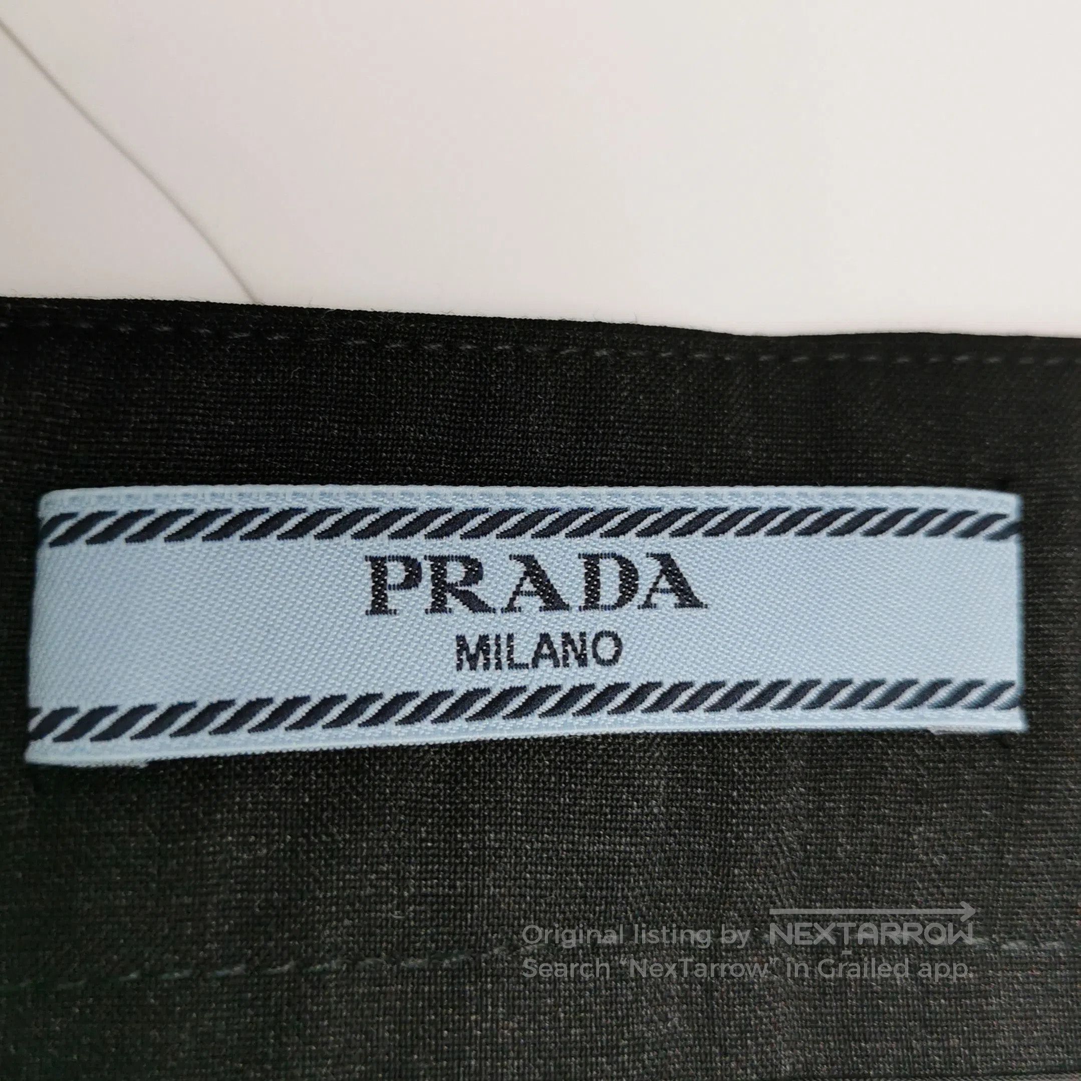 Prada Prada Black Wool Midi Skirt in XXS Size . Size 22" - 5 Thumbnail